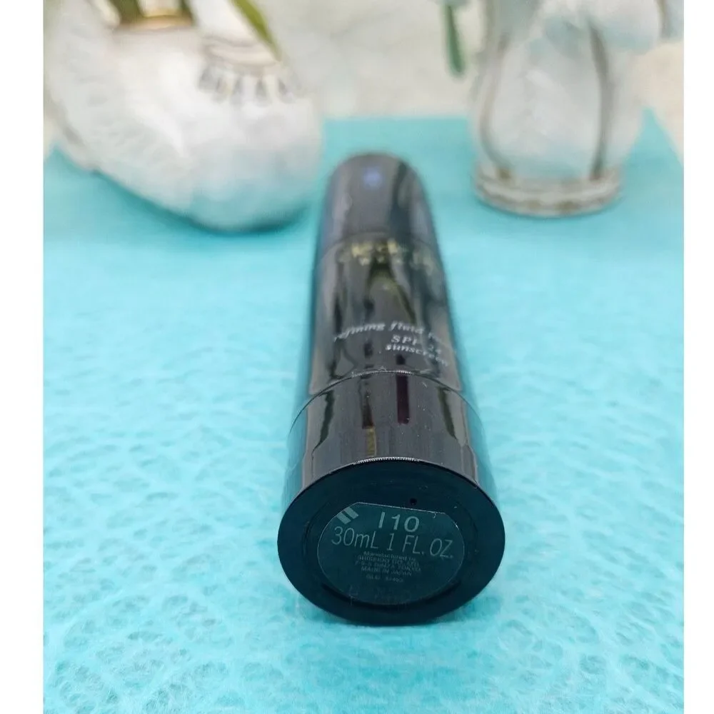 Cle de Peau Beaute Refining Fluid Foundation I10 SPF 24 New